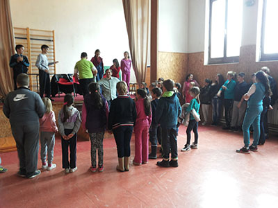 peti dan 2